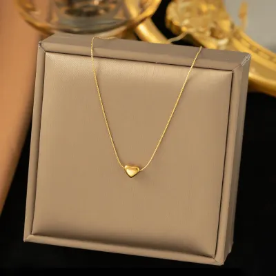 Gold Plated Zircon Heart-Shaped Necklace 